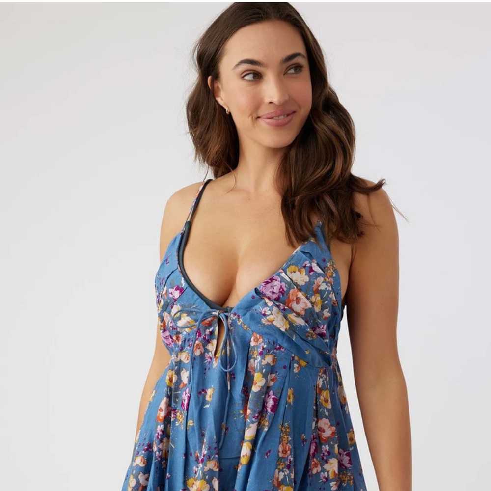 NWT O’Neill cover up dress